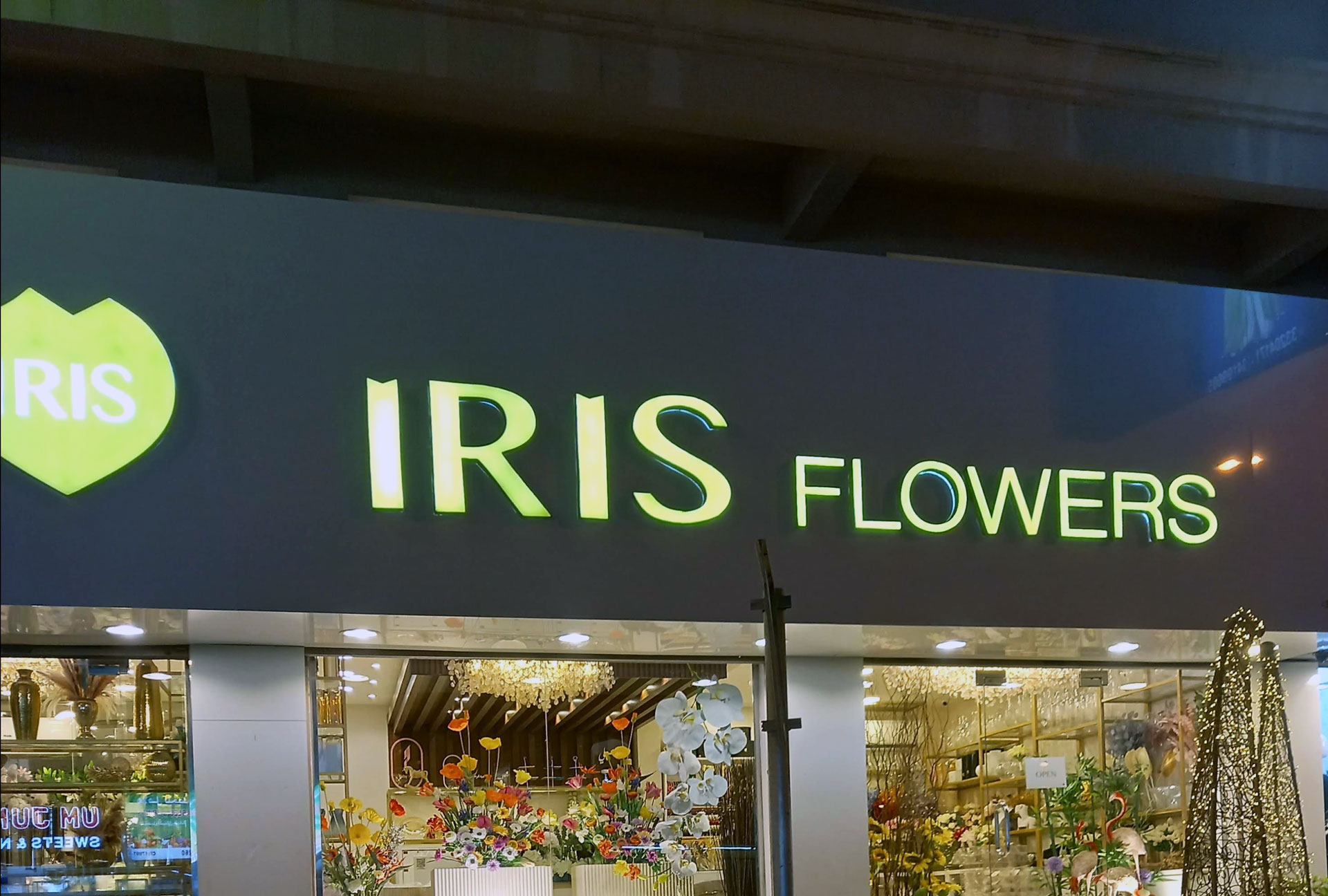 IRIS Flower Shop