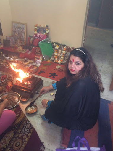 Astrologer Dr. Meenaakshi Sharma